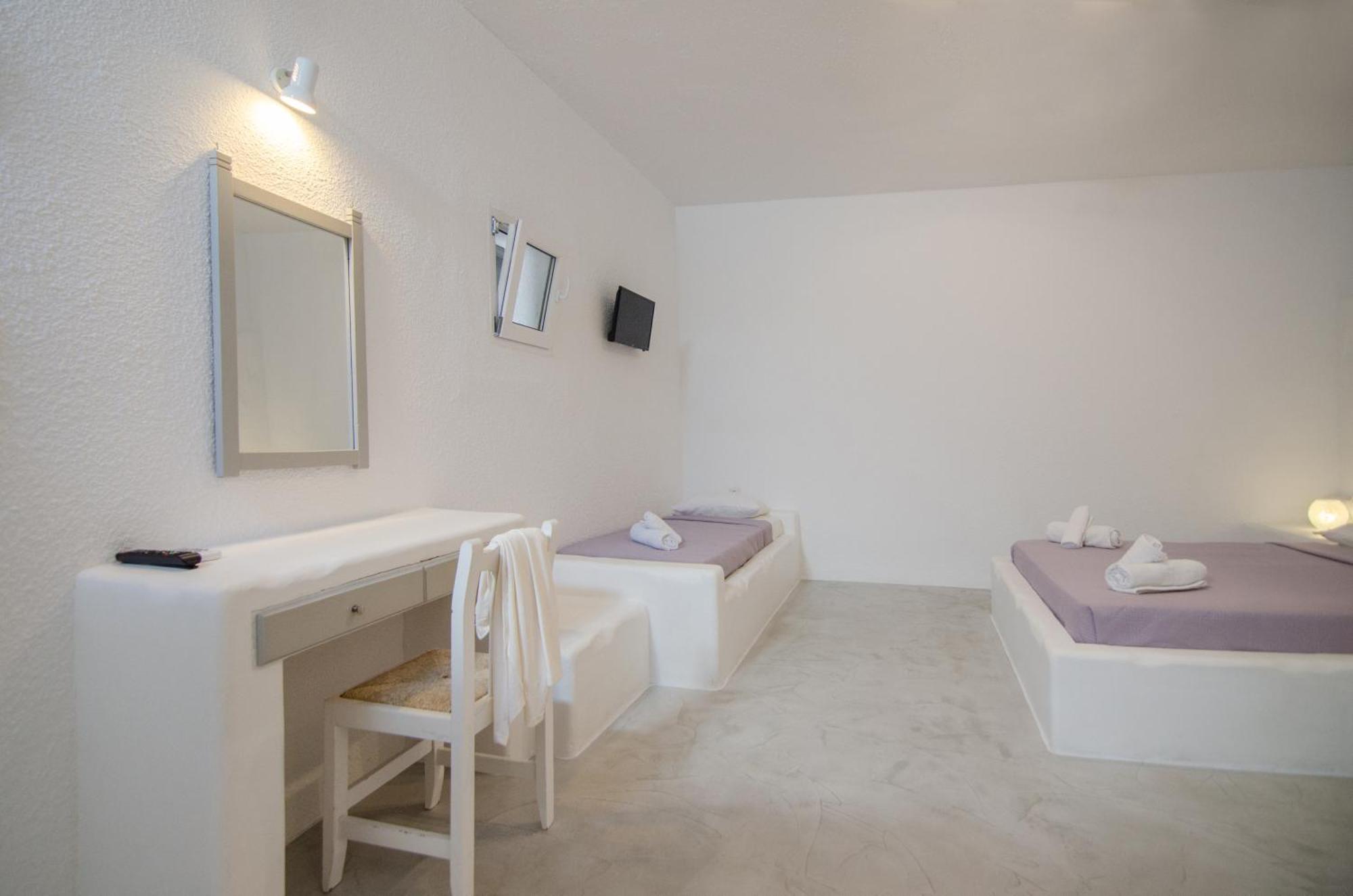 Sunrise Hotel Íosz Kültér fotó